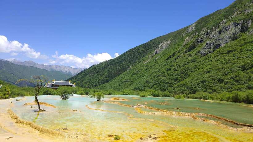 Huanglong Scenic Area: Explore Stunning Five-Colored Ponds - Price and Value: Is $40 for Huanglong a Good Deal?