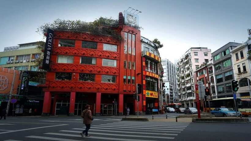 "Impressions of Guangzhou" Cultural Double-Decker Bus - Small Group (Up to 10) and the 36-Seat Reality