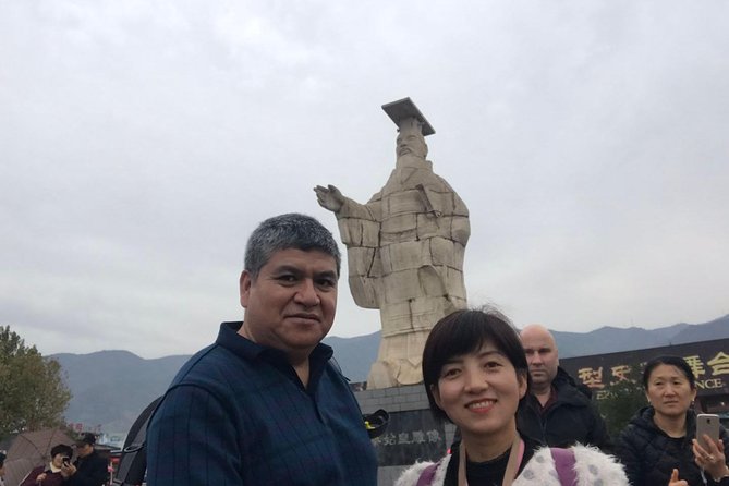 Impressive Relaxing 1Day Tour for Terracotta Army,Muslim Quarter - Muslim Quarter time: street culture plus Bell and Drum Tower views