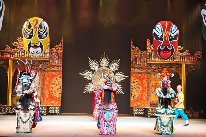 Jinjiang Theater:Eight-Face Changing-Legendary Sichuan Opera - 70 minutes of eight-face changing and included Gaiwan tea