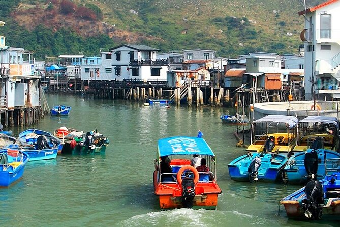 Lantau Island Day Trip - Big Buddha & Tai O - The End in Tung Chung: Outlet Time and a Clean Way Back