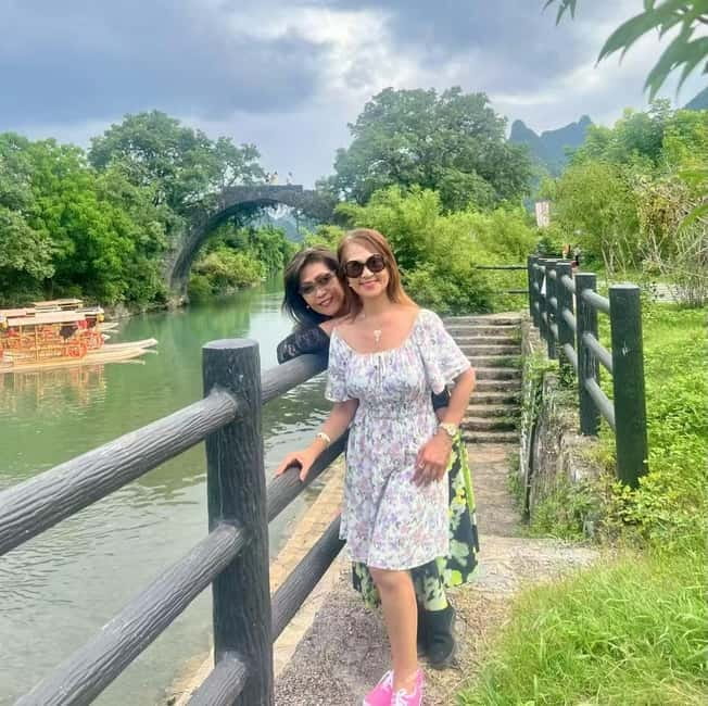 Li River Cruise with Yangshuo Countryside Tours - Practical tips: binoculars, rain gear, and the non-swimmer note