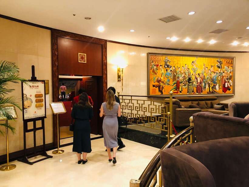 Liyuan Theatre Peking Opera Ticket - Seats at Liyuan Theatre: what to expect from back rows and front row surprises