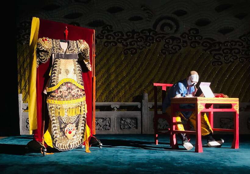 Liyuan Theatre Peking Opera Ticket - Optional hotel transfer: when it helps, when it is just extra
