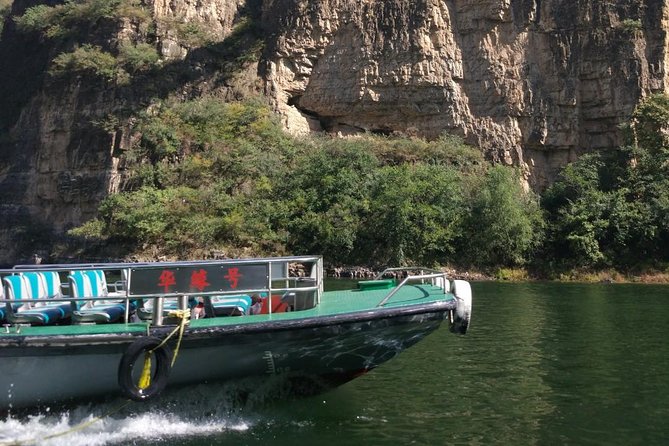 Longqingxia Gorge Cruise and Guyaju Cave Dwellings Private Day Tour - What to Expect on the Ground, Walking, Steps, and Cold Weather Reality