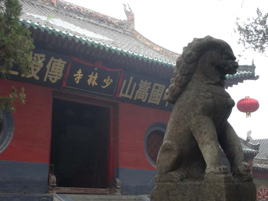 Luoyang: Day tour from Xian or LuoYang with tickets options - A fast way to hit two of central China’s most famous sites