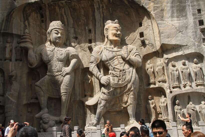 Luoyang: Longmen Grottoes Optional Tours or Tickets Only - Choosing Your Style: Ticket-Only Freedom vs. a Private Day Plan