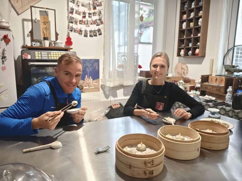 Make Soup Dumpling: Vegan or Pork in Shanghai Shikumen - Instructor support from Chef Yin, plus a note on directions
