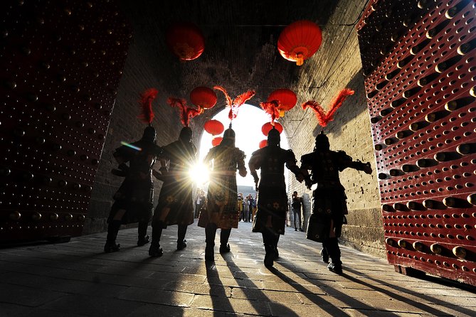 Mini Group: Two-Day Xi'an Panoramic Tour - Day 1: Terracotta Army museum first, then City Wall and Muslim Quarter