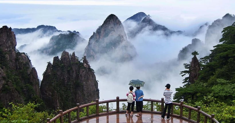 Mount Huangshan: Highlights Tour in Huangshan full-day - Cable Car Timing and the Sea of Clouds Moment