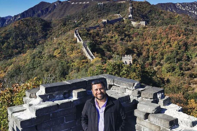 Mutianyu Unlocked: Private Spanish-Guided Great Wall Adventure - Price and what you get for $210 per person