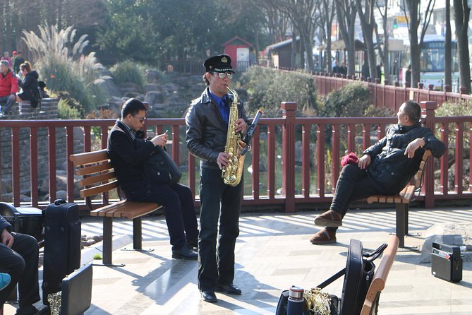 Old Shanghai City Walking Tour - English-Speaking Local Guides and a Small Group Pace