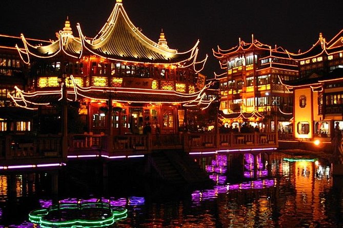 Peking Duck Dining Experience with Amazing Shanghai Night Lights - Dinner first: what makes the duck meal worth planning