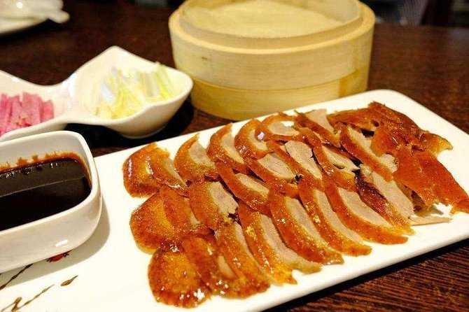 Peking Duck Dining Experience with Amazing Shanghai Night Lights - How the timing adds up to a good 3 to 4 hour evening