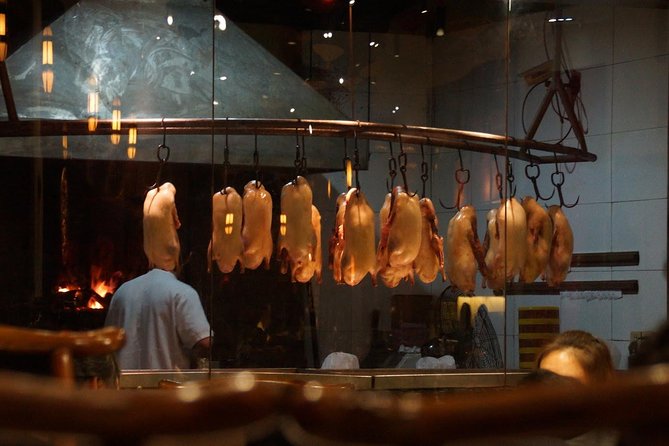 Peking Duck Dining Experience with Amazing Shanghai Night Lights - Stop 1 at Yuyuan Old Street: getting oriented fast