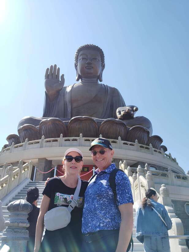 Premium Lantau Tour with Cable Car tickets & English Guide - Po Lin Monastery: peaceful temple time and a vegetarian meal option