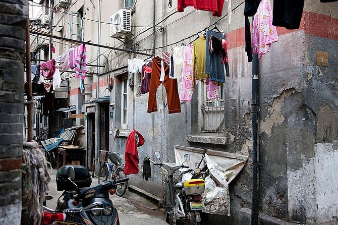 Private 2-Hour Shanghai Lanes and Alleyways Walking Tour - Why nongtangs beat the Bund-and-Garden loop