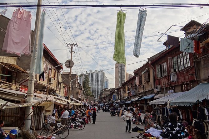 Private 2-Hour Shanghai Lanes and Alleyways Walking Tour - The private 2-hour format: short time, focused route