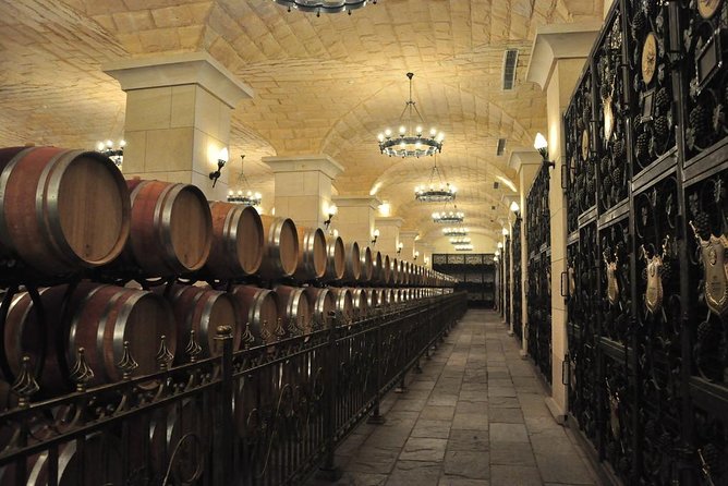 Private Changyu Chateau Wine Tasting Tour and Mutianyu Great Wall Visit - What to know before you go, based on how the day is built
