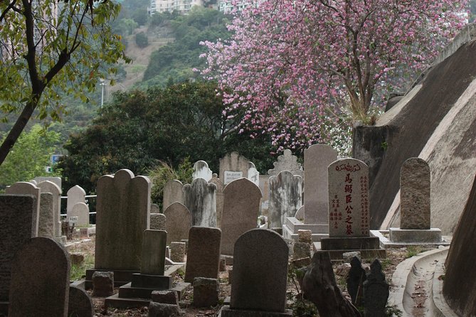 Private colonial Cemeteries tour - Key highlights you’ll care about