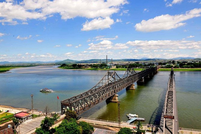 Private Dandong City Day Tour:Hushan Great Wall,Yalu River Broken Bridge,Border - How your guide makes the day feel coherent, not random