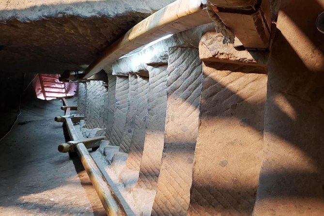 Private Day Tour: Horse Hoof Temple Grottoes and Zhangye Danxia Landform - Zhangye Danxia National Geopark: Window Lattice and Palace Forms in Color-Struck Rock Bands