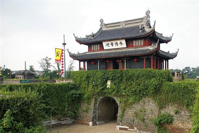 Private Day Tour: Suzhou Incredible Highlights from Shanghai by Car or Train - Why This Suzhou Day Trip Feels More Like a Local Day Out