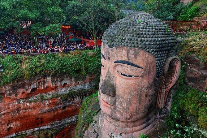 Private Day Tour to Leshan Grand Buddha from Chengdu - Lingyun Temple behind the Buddha head: the 1,020 twisted-bun hair detail