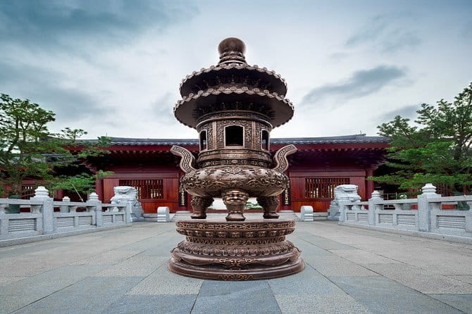 Private Day Tour to Niushoushan Cultural Park in Nanjing - Great Usnisa Palace and the hall of 1000 Buddhas