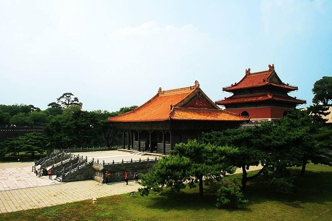 Private Day Tour to Shenyang Imperial Palace, Zhaoling Mausoleum and Fuling Tomb - Stop 1 at Gu Gong: the Qing imperial palace in Shenyang’s style