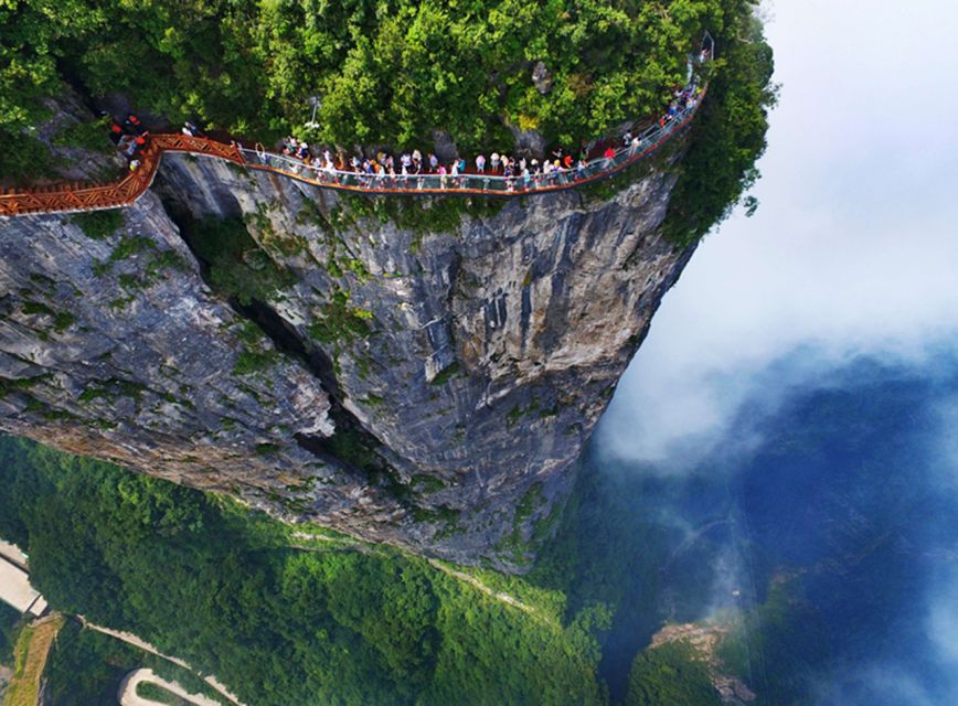 Private Day Tour to Tianmen Mountain & Glass Walk - Getting picked up early, then riding the longest gondola in the world