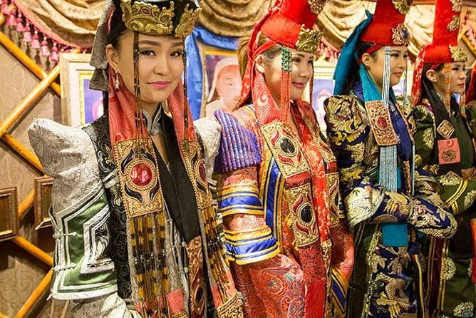 Private Day Trip to Cuandixia Village from Beijing - Your Main Stop in Cuandixia: Courtyards, the Ancient Post Road, and Walkable Views