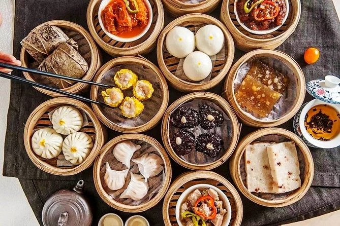 Private Flexible Guangzhou Layover Tour of Old and New Highlights - The dim sum meal: included fuel for your layover day