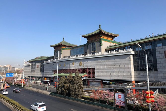 Private Full Day Beijing Shopping Tour - Jingkelong Shopping Square: The Supermarket Stop That Turns Snacks Into Gifts
