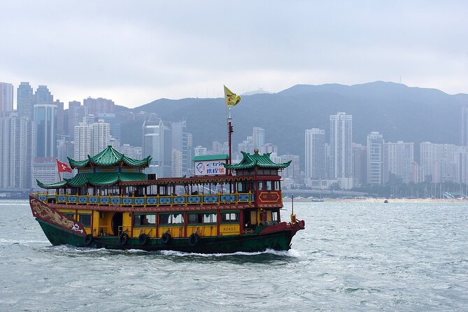 Private Full-Day Hong Kong Island Top Attraction Tour - Victoria Harbour: why ending with water feels right