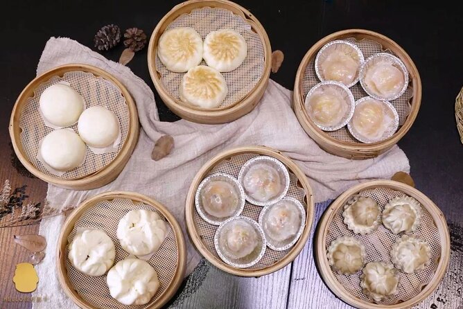 Private Guangzhou Food Tour Michelin Restaurant&Local Food Market - Stop 2: Lychee Bay and Xiguan Old Town Architecture (Qilou)