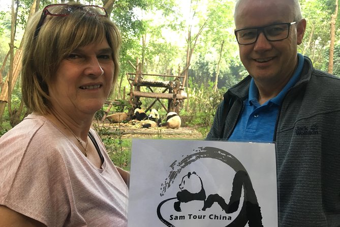Private Half-Day Chengdu Panda Breeding Center Tour with Optional Volunteer - How Good Guides Change the Whole Experience