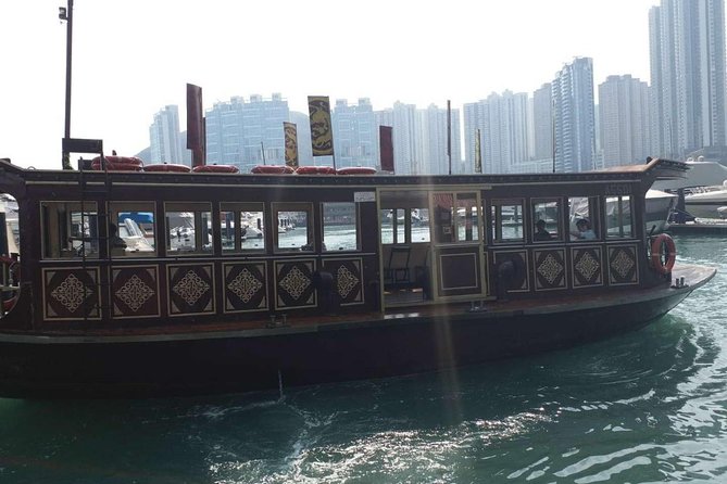 Private Highlights Tour of Hong Kong Island - Stanley Market: old-school Hong Kong in a calm hour