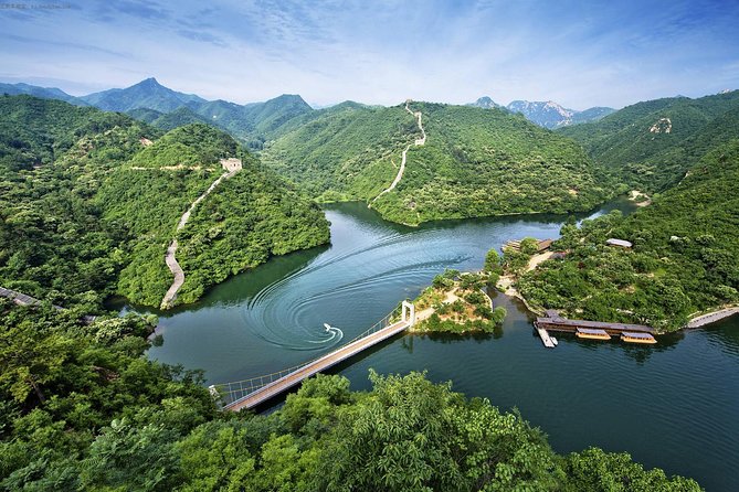 Private Hiking Day Trip to Huanghuacheng Water Great Wall - Price and logistics: what $168 per person is really buying