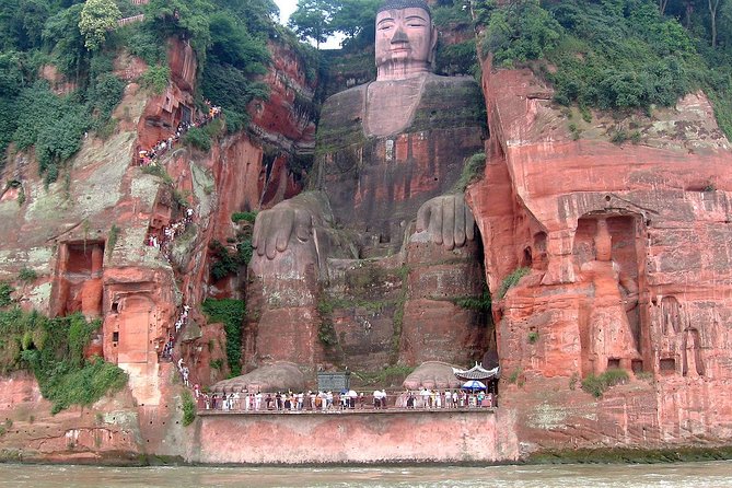 Private Leshan Giant Buddha and Local Food Tasting Trip - Getting From Chengdu: High-Speed Train Saves Your Energy