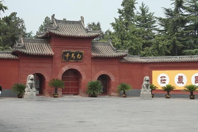 Private Luoyang Day Tour: Longmen Grottoes and White Horse Temple - Price and what you are really paying for at $194 per person