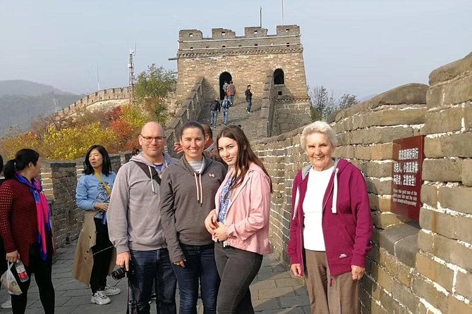 Private Mutianyu Great Wall Day Tour include Chairlift & Toboggan - Choosing between cable car and chairlift plus toboggan