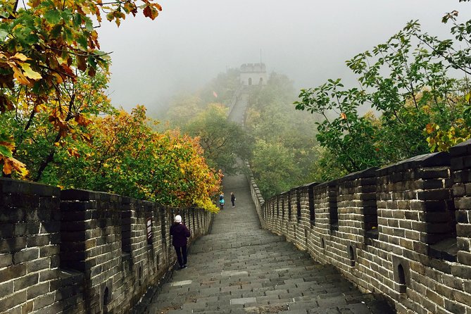 Private Mutianyu Great Wall Layover Tour from PEK or Daxing Airport - How much time you get on the Great Wall