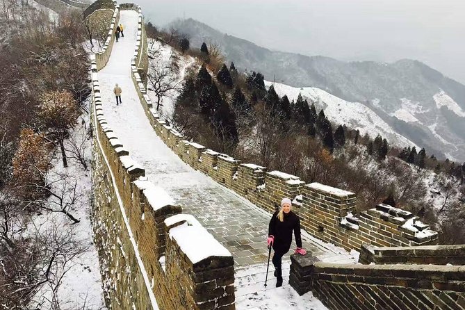 Private Round Trip Transfer Service To Mutianyu Great Wall - Why Mutianyu feels easier than the biggest Great Wall crowds