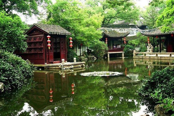 Private Suzhou and Tongli Water Village Day Trip from Shanghai - The private guide factor: how it changes the day from a checklist into a story
