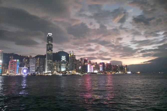 Private Tour: Customized 8-Hour Hong Kong City Tour - Man Mo Temple, Cat Street, Sheung Wan: Old Beliefs and Old Commerce