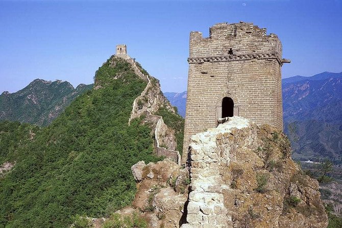 Private Tour to Gubei Water Town and Simatai Great Wall with Cable Car and Lunch - Why Gubei Water Town plus Simatai Great Wall works as a 9-hour day