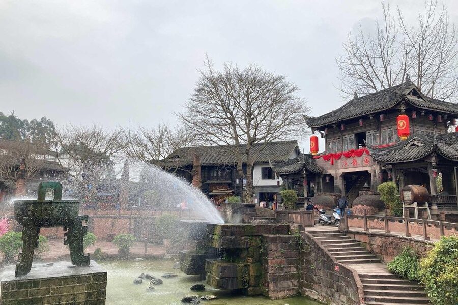Private Tour to Leshan Giant Buddha & Huanglongxi Old Town - Why Leshan Giant Buddha and Huanglongxi fit together