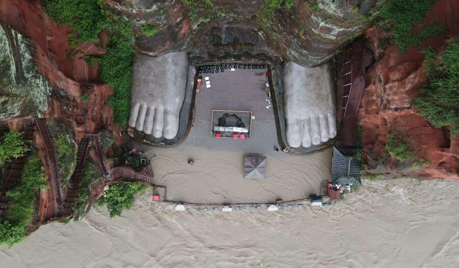 Private Tour to Leshan Giant Buddha & Huanglongxi Old Town - Lingyun Temple behind the Buddha’s head, where the details matter