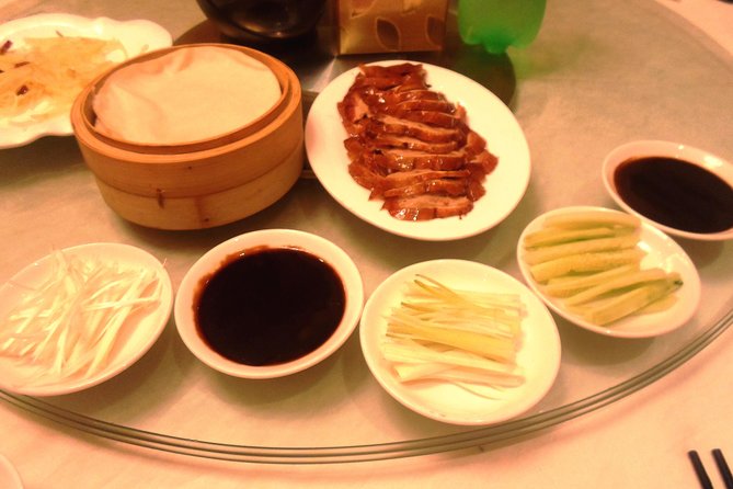 Private Tour to Pearl Market Acrobatic Show & Peking Duck Dinner - Hongqiao Market stop, and how it fits the evening
